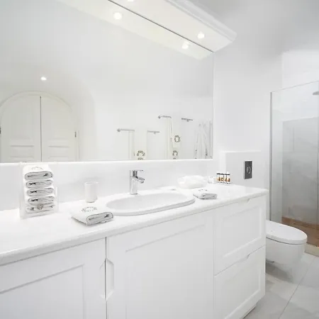 The Tsitouras Collection Firostefani