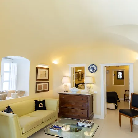 The Tsitouras Collection Hotel Firostefani